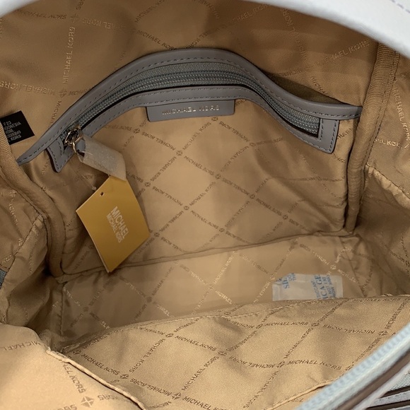 MICHAEL KORS Maisie Medium Pebbled Leather 2-in-1 BackpackPale Blue NWOT - Picture 11 of 16